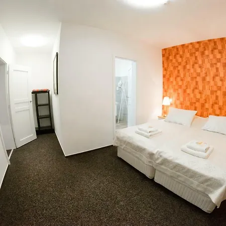 Centrum S Ranajkami A Saunou